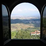 Podere Belvedere - With Private Swimming-pool - Charming Italy Tour Вилла Карминьяно